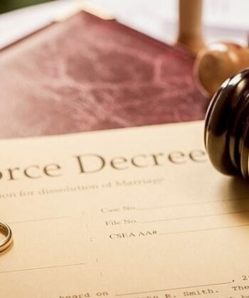 How Fathers Can Choose the Best Divorce Attorney to Protect Their Rights