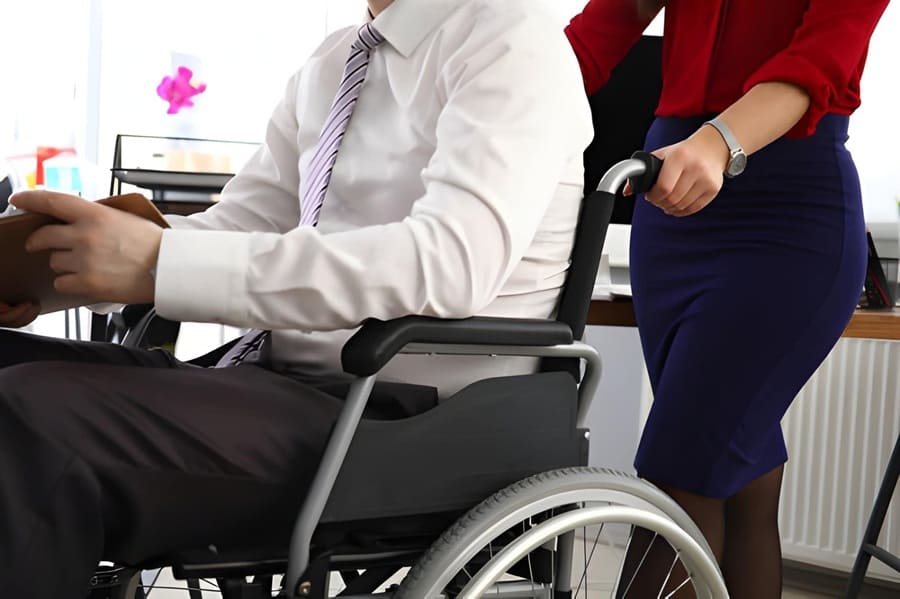 Beyond Workers’ Compensation: Other Parties That May Be Liable for a Workplace Injury