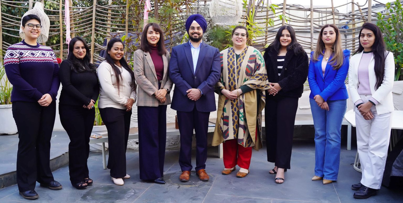 Our-team-1-1-1536×775-1