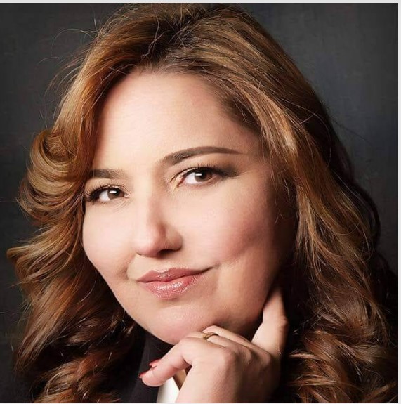 Gina-Perez-Calhoun-1